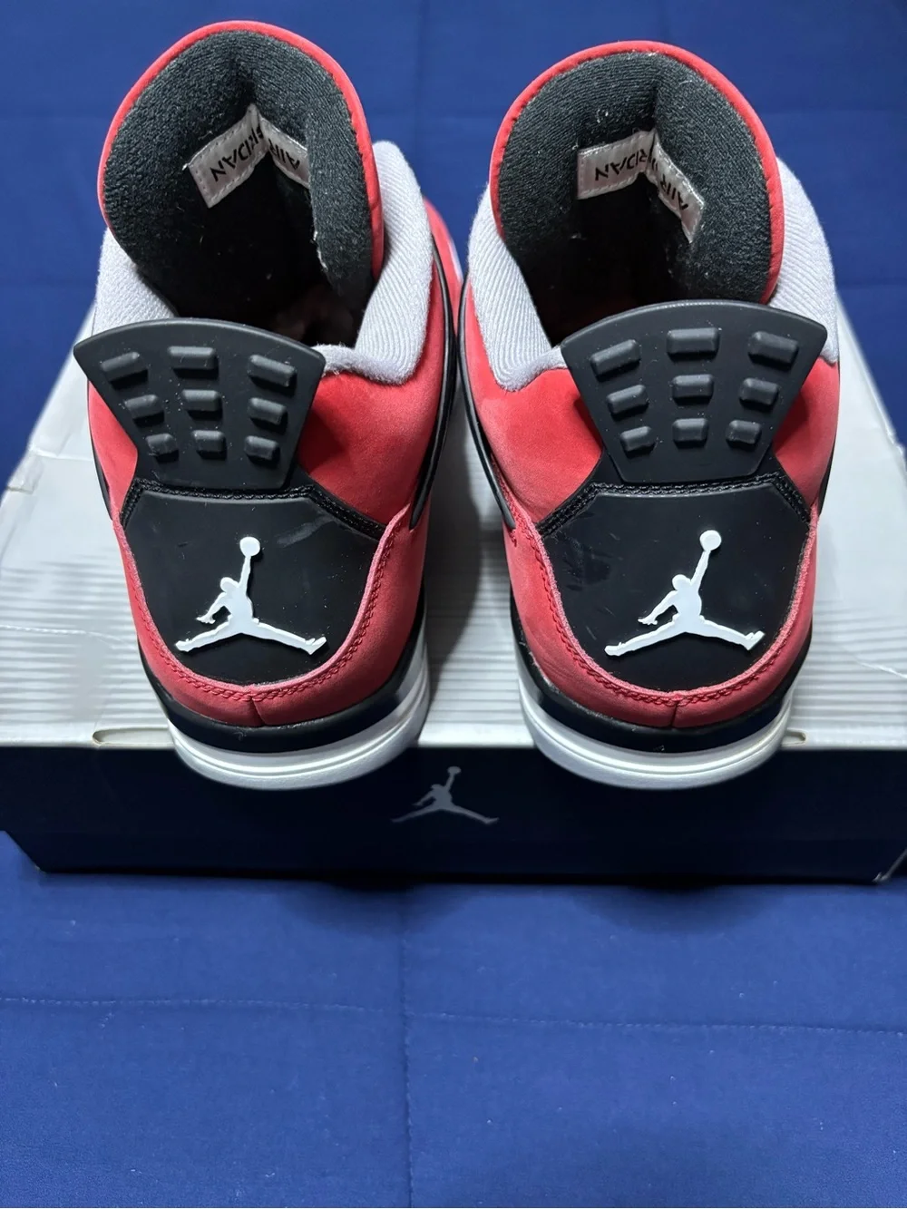 Jordan 4 Retro Toro Bravo 2026 Size 13